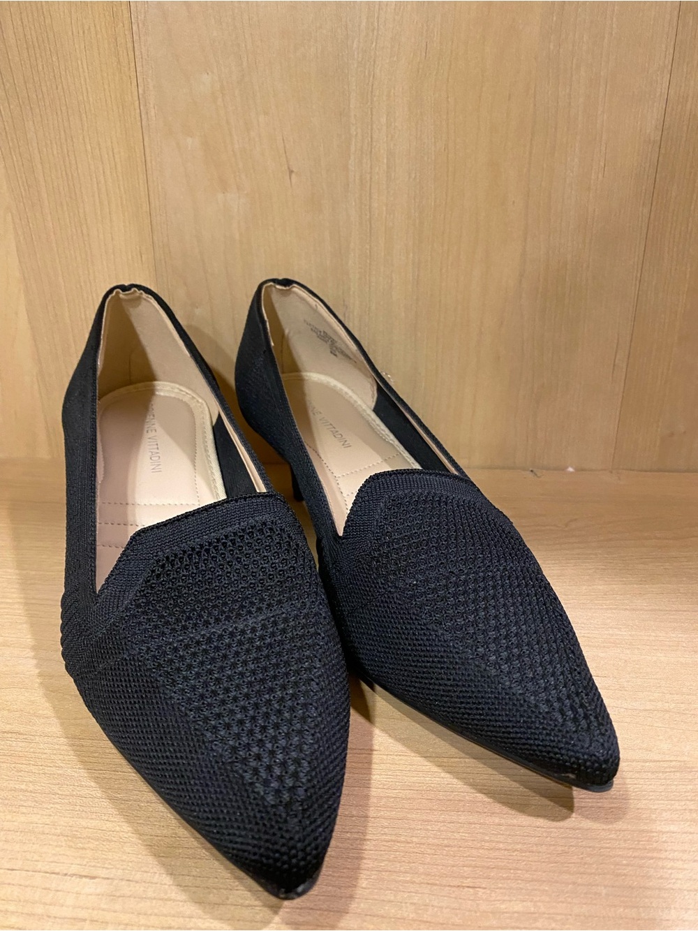 Adrienne Vittadini Black “Skippy”  kitten heel  pump Size  8